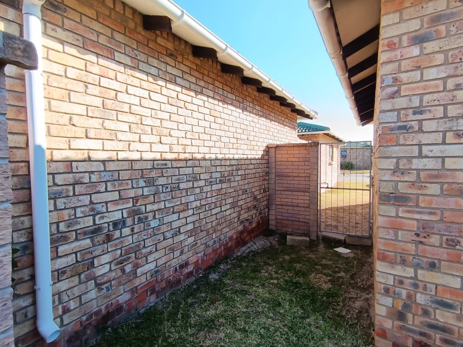 2 Bedroom Property for Sale in Lorraine Eastern Cape